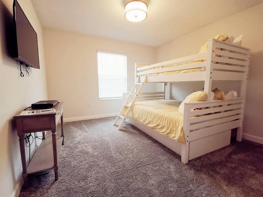 Makin Memories Gated Resort Style Community Storey Lake 키시미 외부 사진